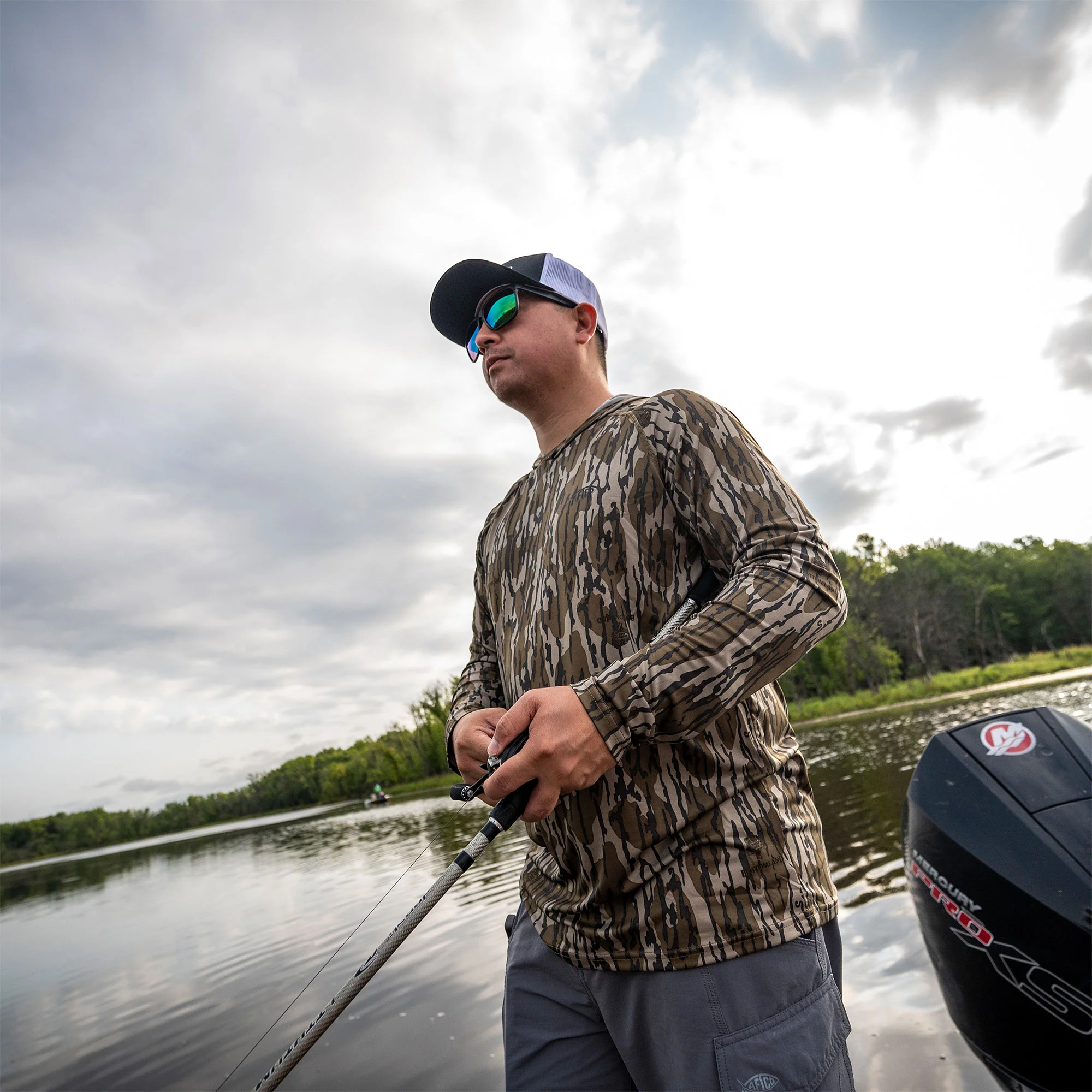 Mossy Oak® Camo Performance Hood - Image 14