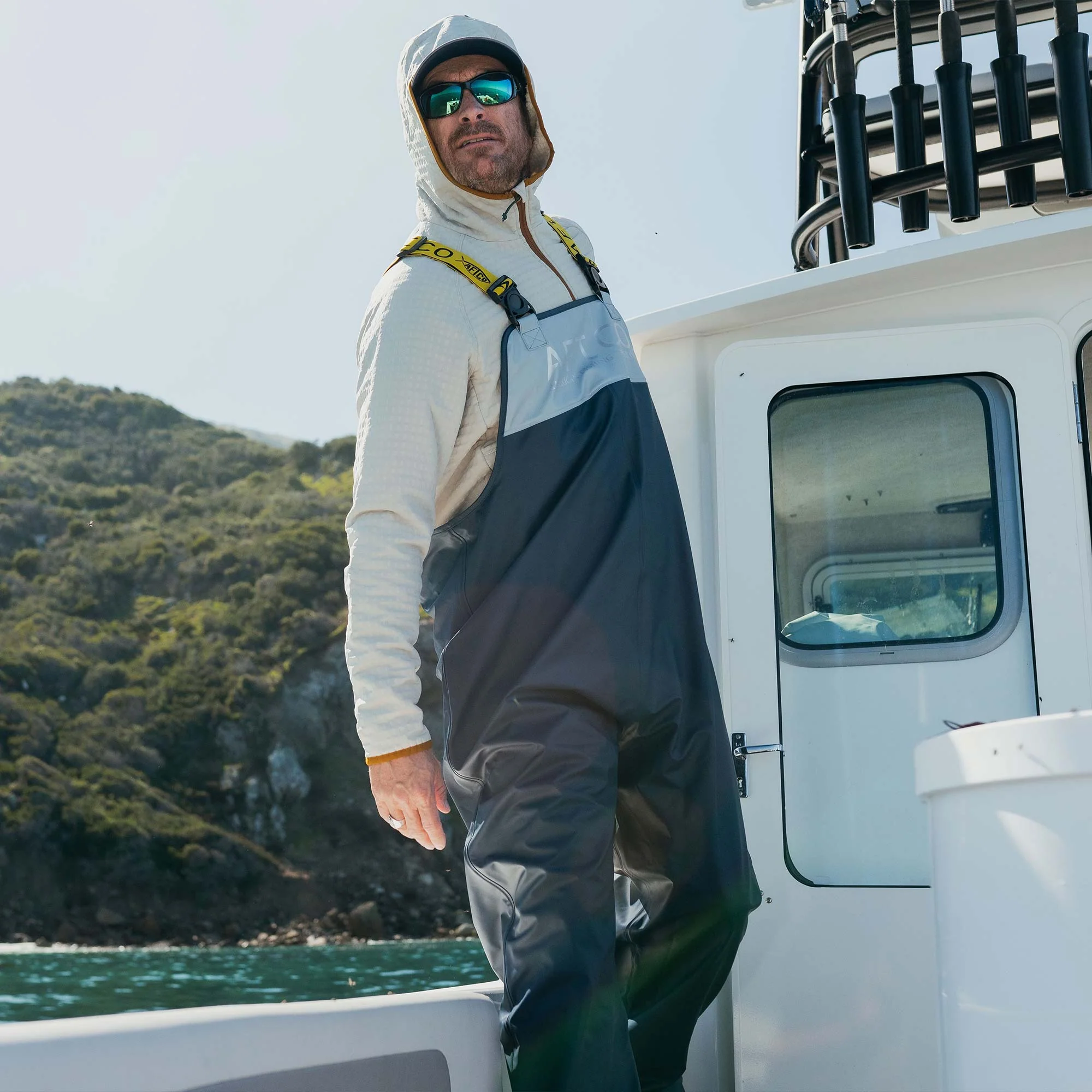 Seafarer Bib - Image 15