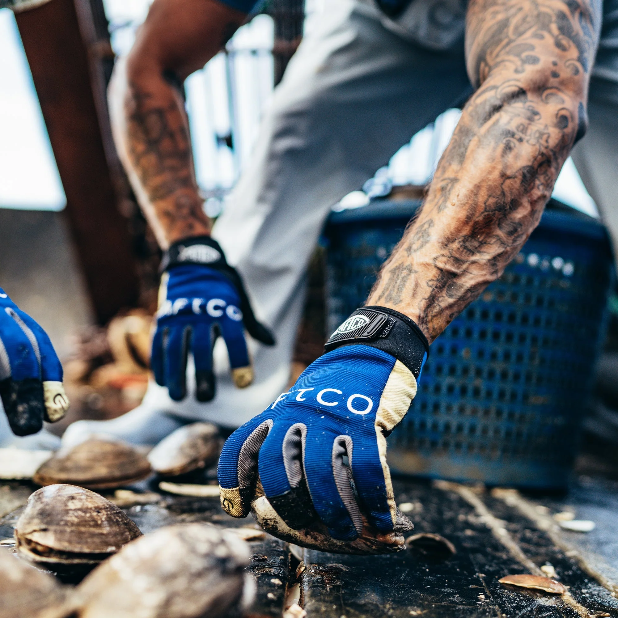 Tackle Bundle - Glove Options - Image 119