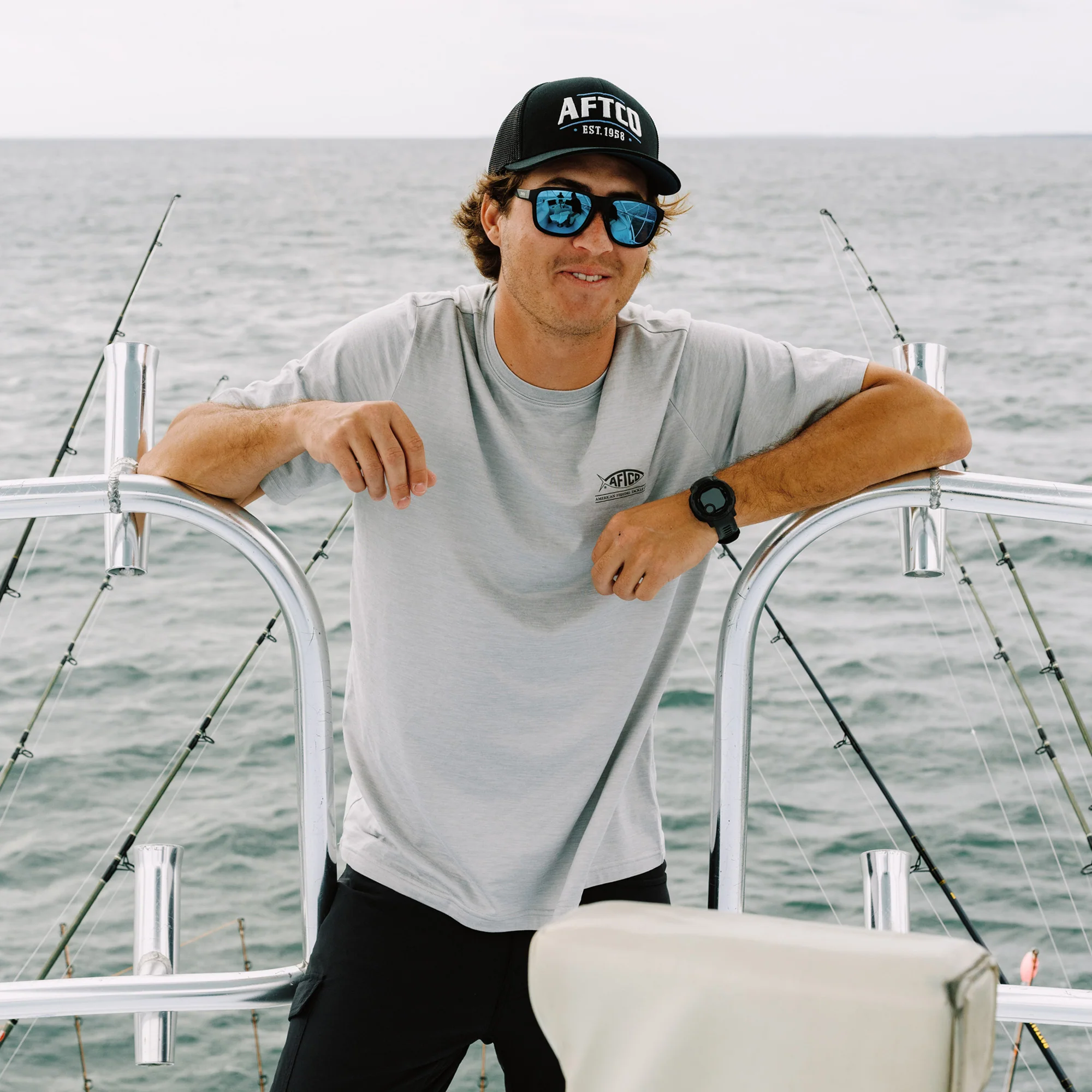 United SS Sun Protection Shirt - Image 16