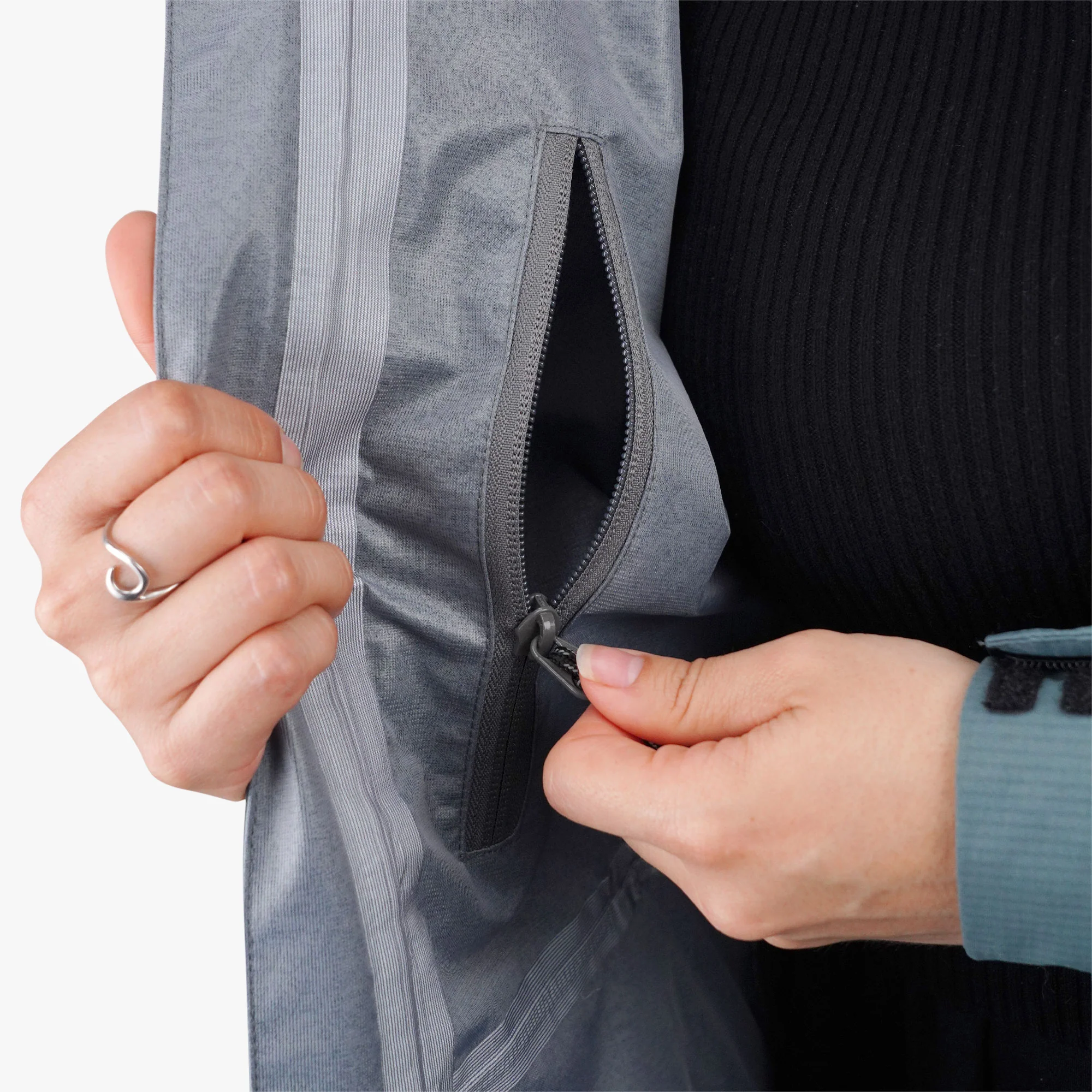 Women's Barricade Jacket - Image 8